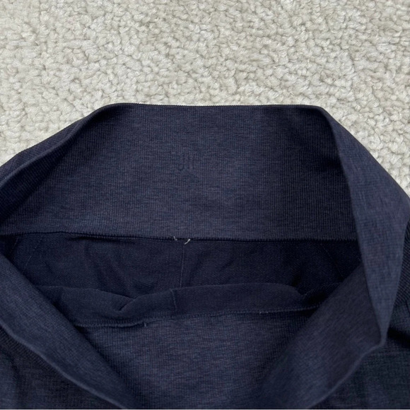 Lululemon In The Flow Crop. Ruched Cinched Legs. Heathered Deep Navy. Size 8 - Picture 7 of 12